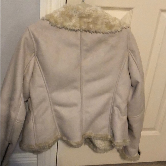 Women’s Sherpa and faux suede jacket size small - Picture 6 of 6